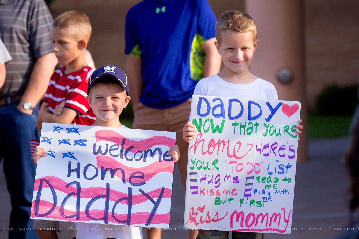 Military-Homecoming_SFC-Shafer (1).jpg