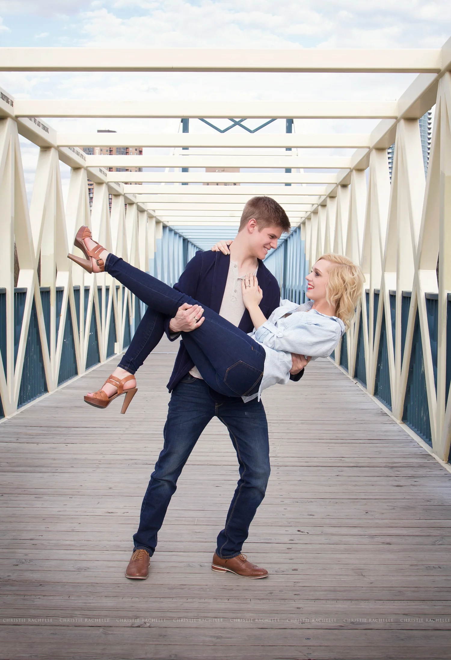 Engagement_Madalyn_Logan_0007.jpg