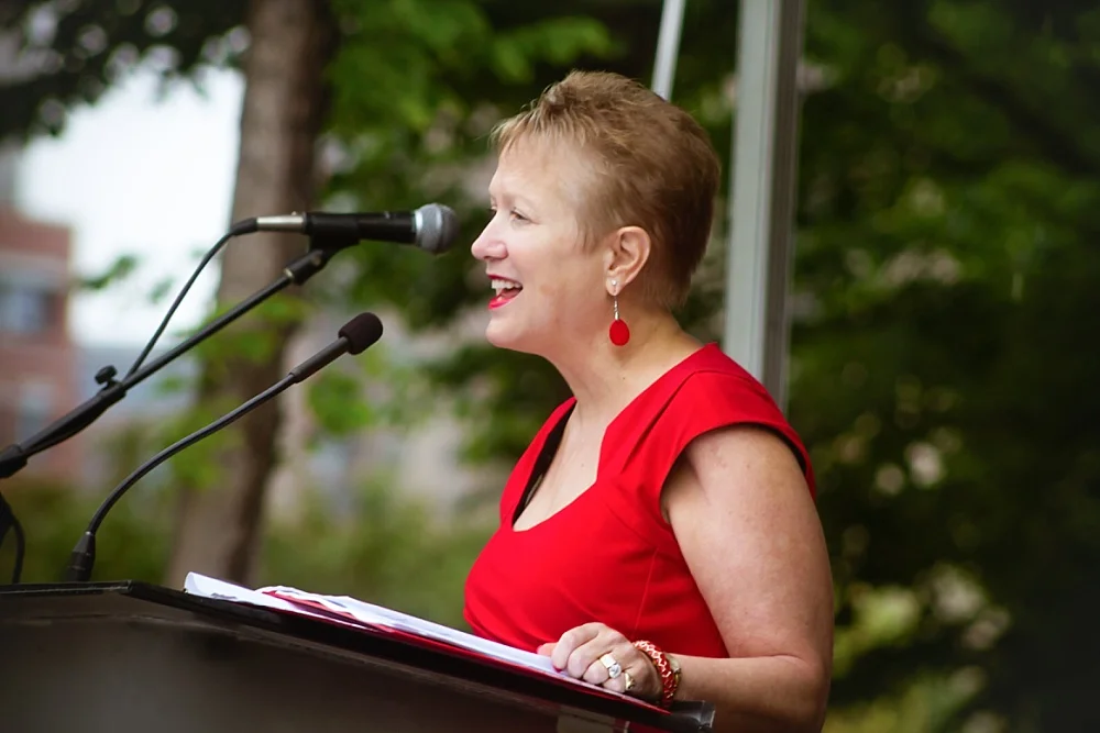 TERI E. POPP, PRESIDENT, MINNESOTA MILITARY FAMILY TRIBUTE