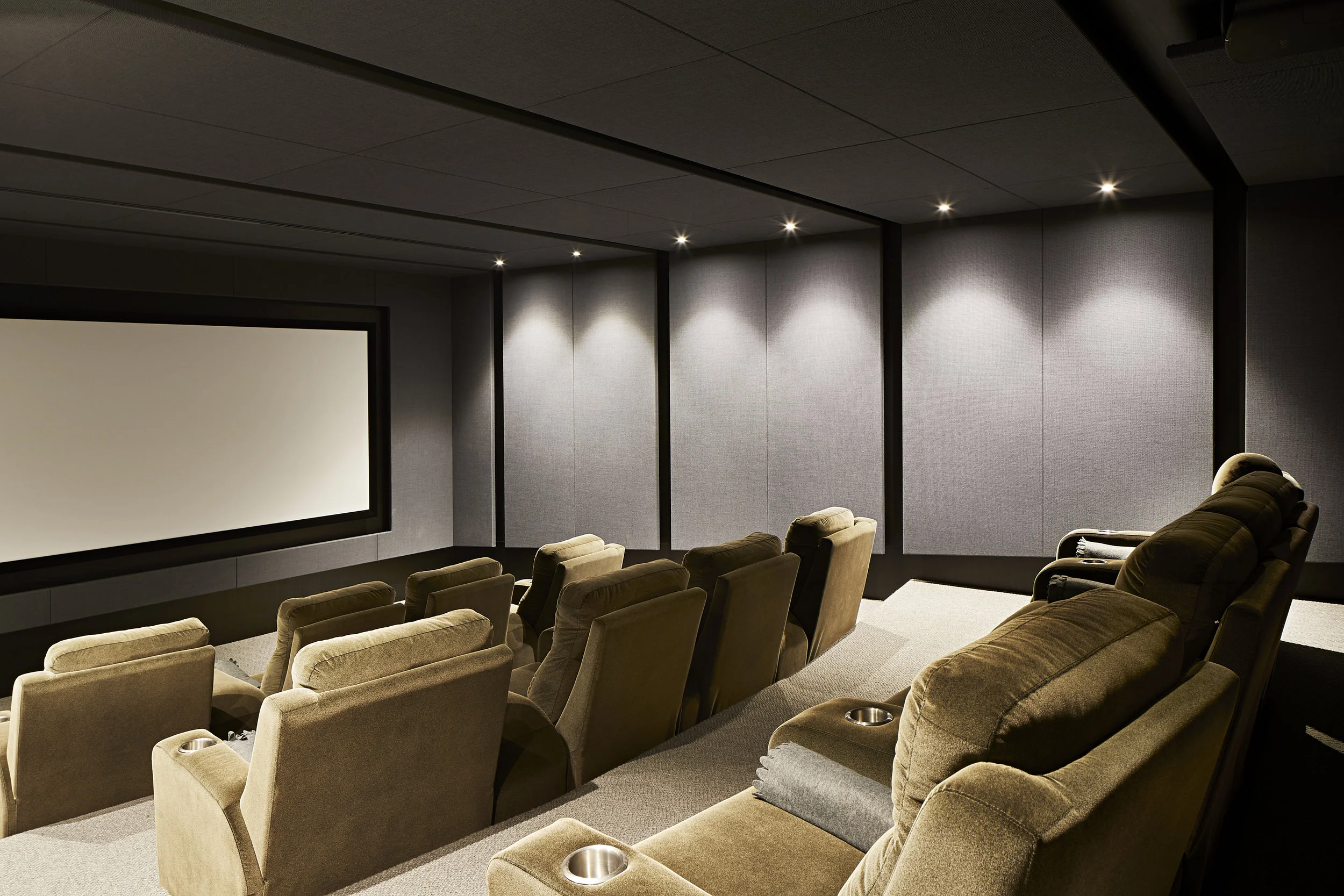 Red Hill Coastal Farm House — Easton