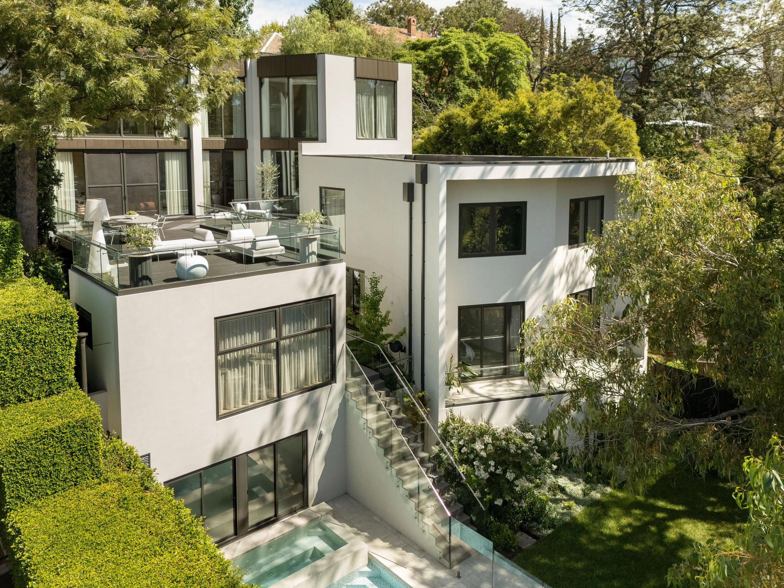 Sloped-House-031.jpg