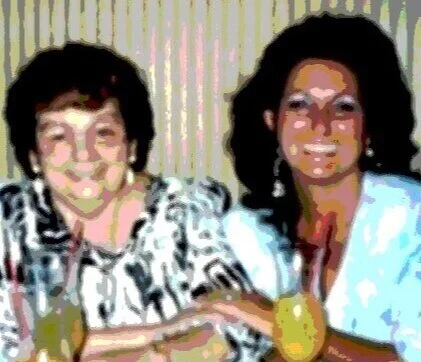 Passed Moms' Pasts