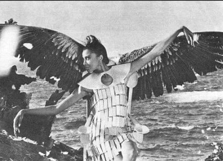 And we are off...!
Another 40 Day Sadhana begins with members from around the world, practicing for the inner revolution that daily practice nurtured and encourages, like sunlight on a seedling

Let&rsquo;s do it people 👊🏾
Looking inward to create 