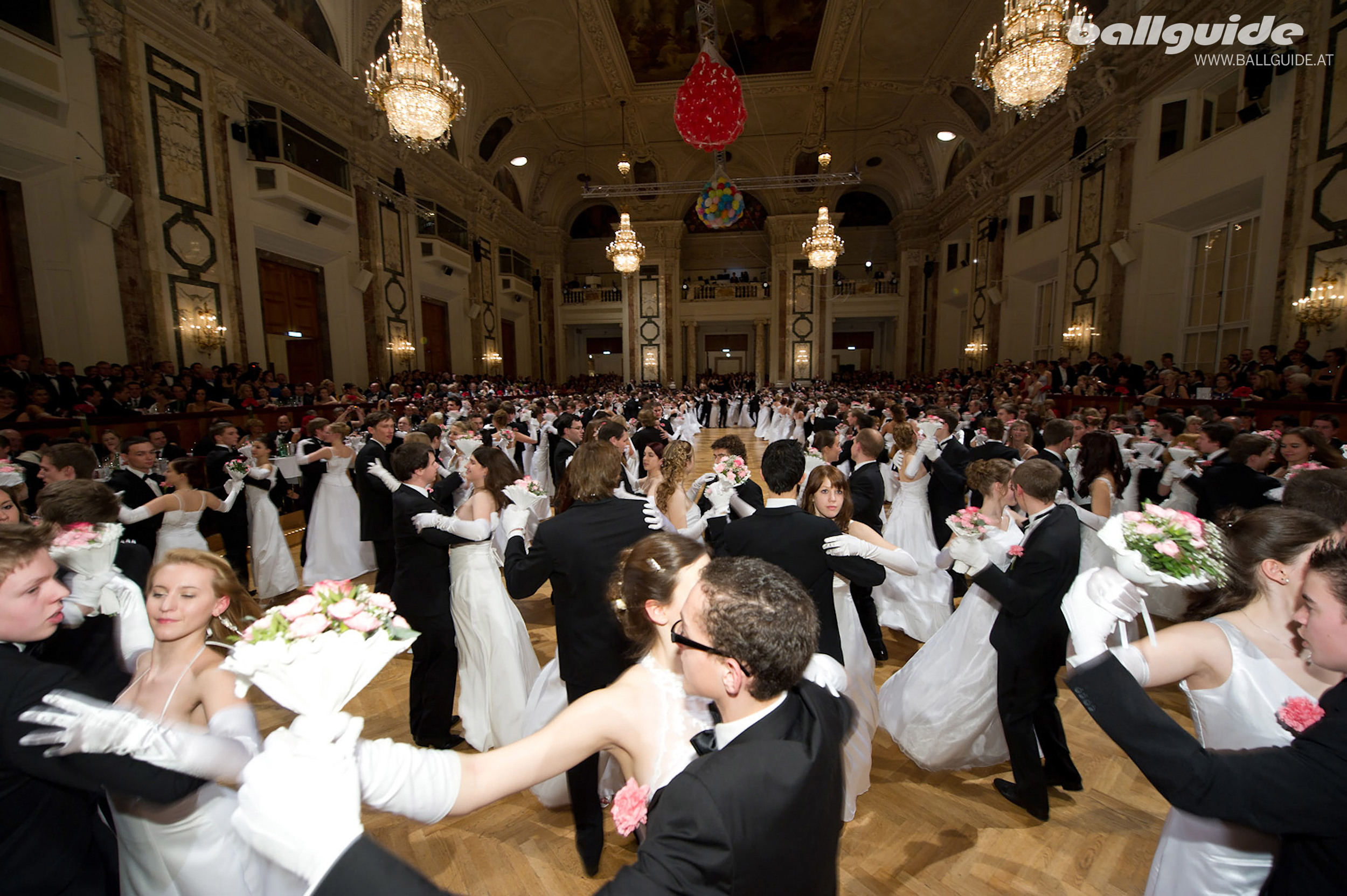 ZBBx2011xBALLGUIDEx023.jpg