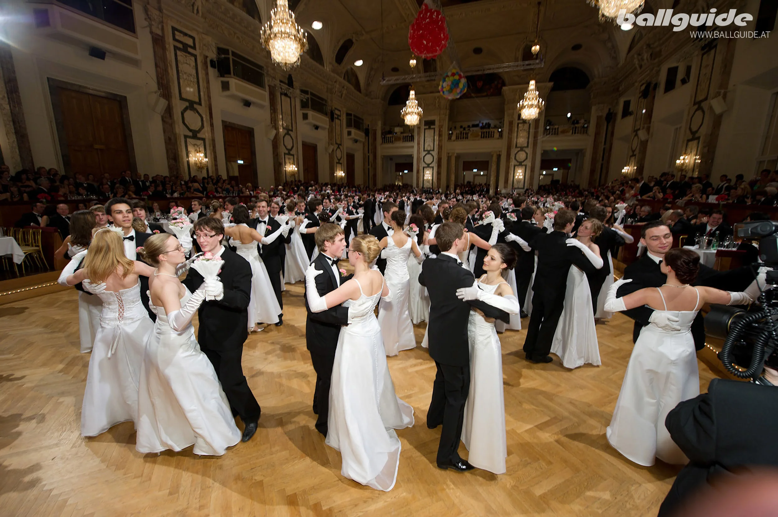 ZBBx2011xBALLGUIDEx028.jpg