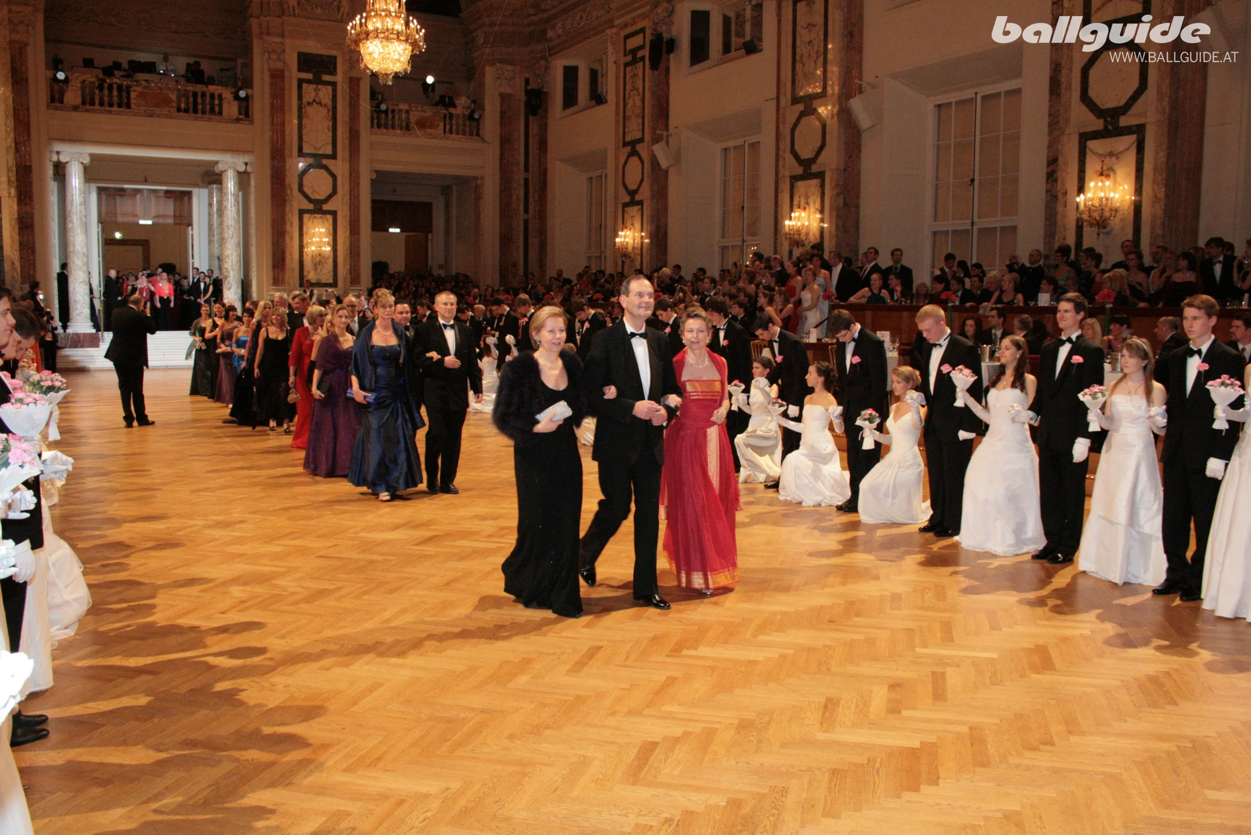 ZBBx2011xBALLGUIDEx153.jpg