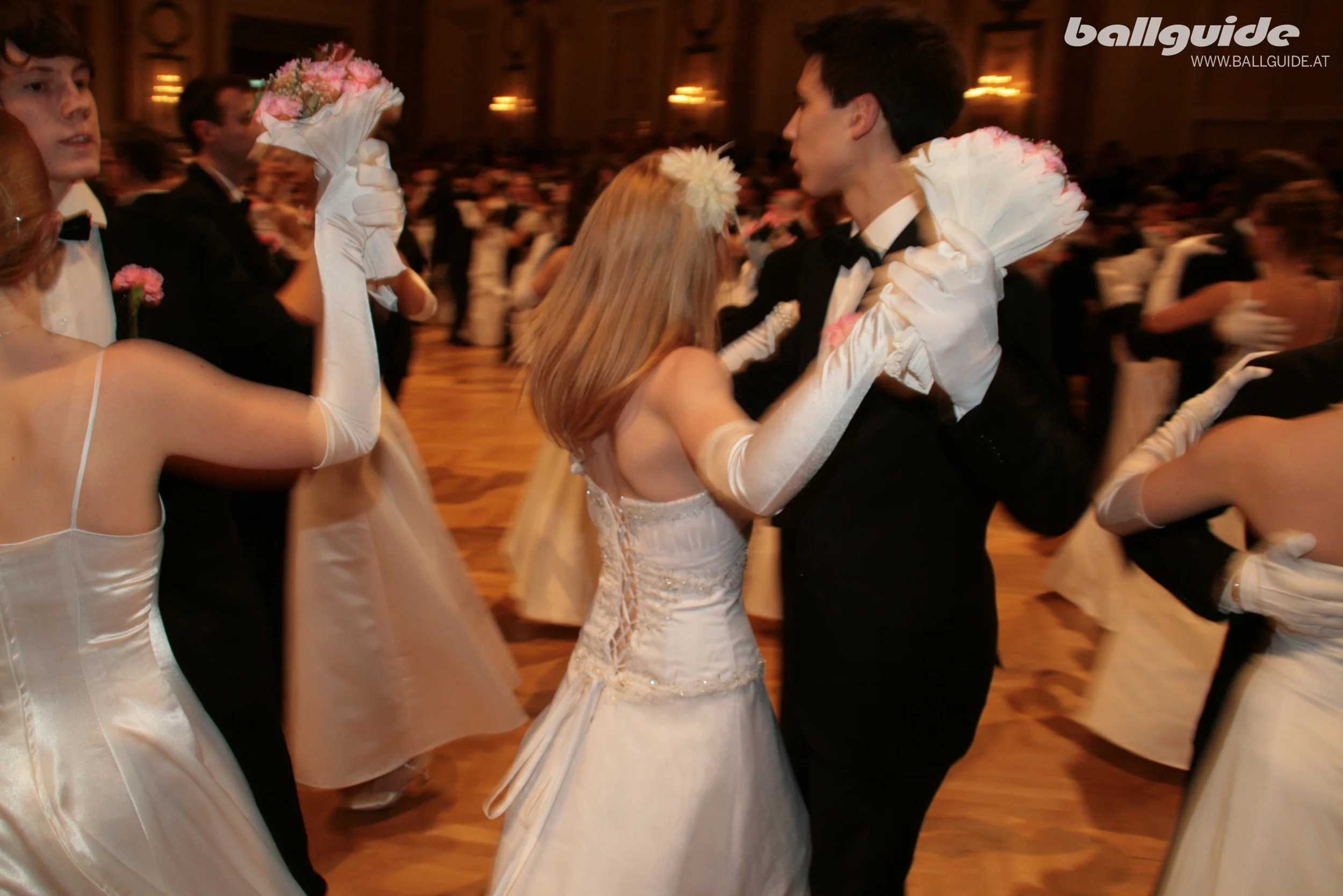 ZBBx2011xBALLGUIDEx254.jpg