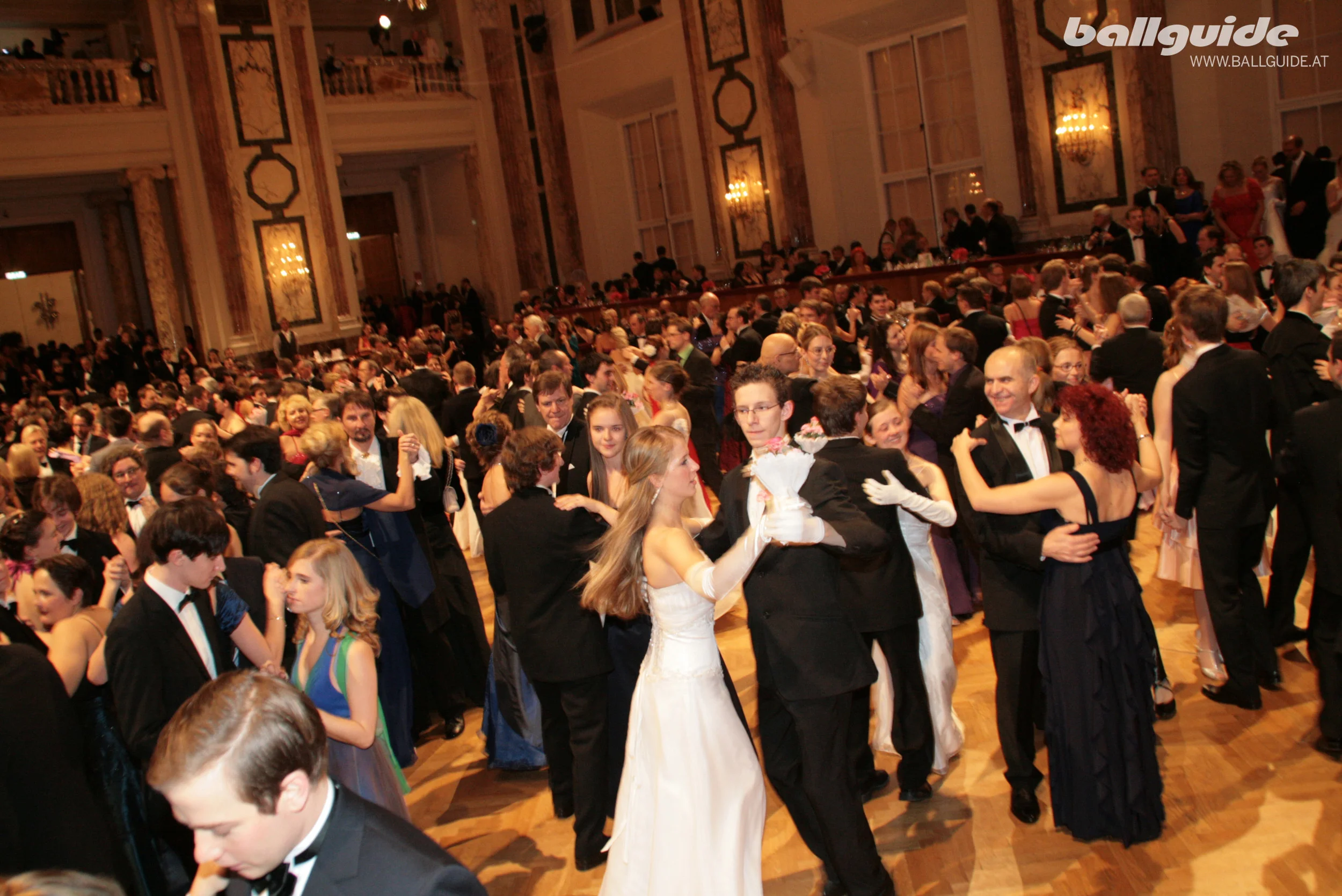 ZBBx2011xBALLGUIDEx282.jpg