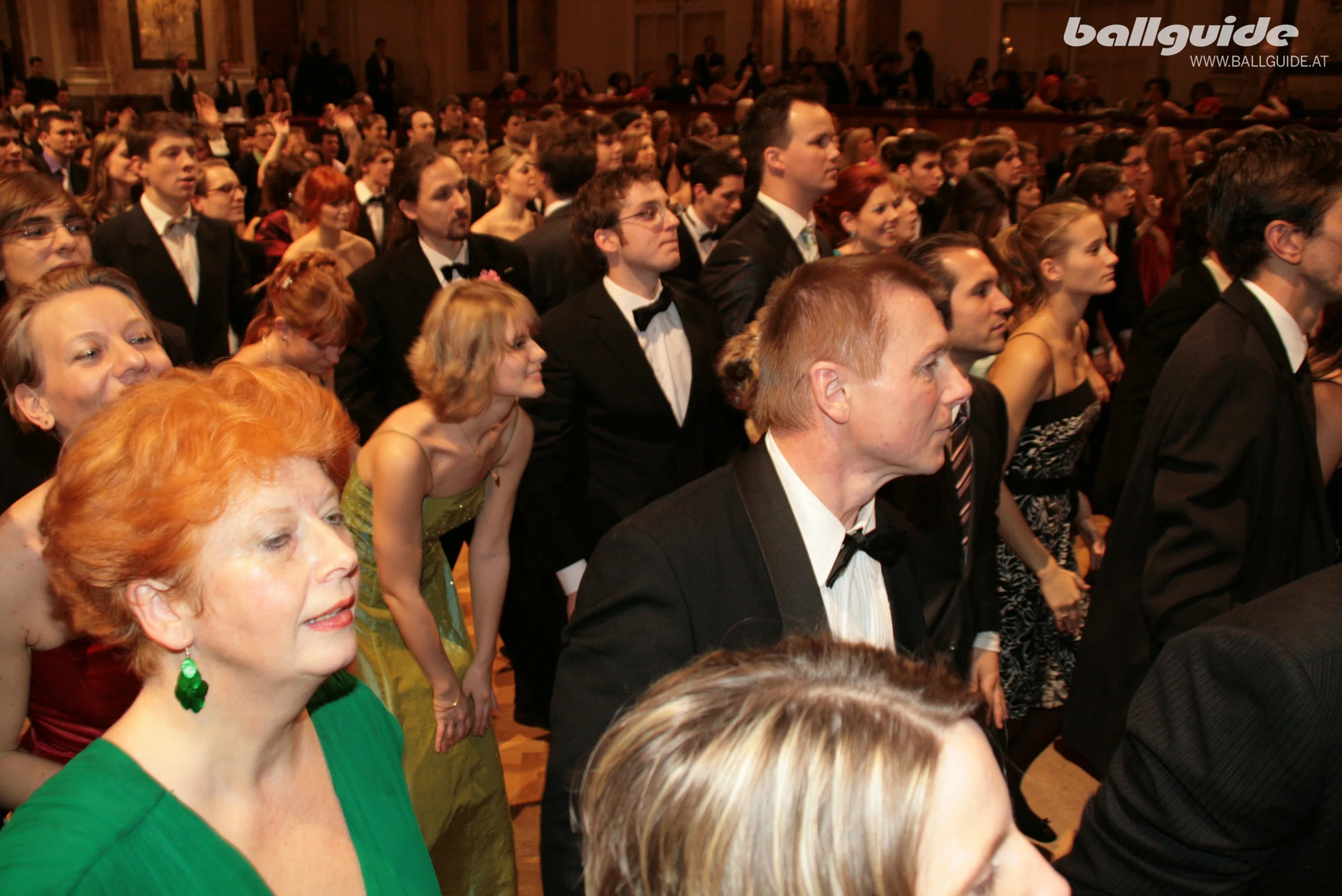 ZBBx2011xBALLGUIDEx353.jpg