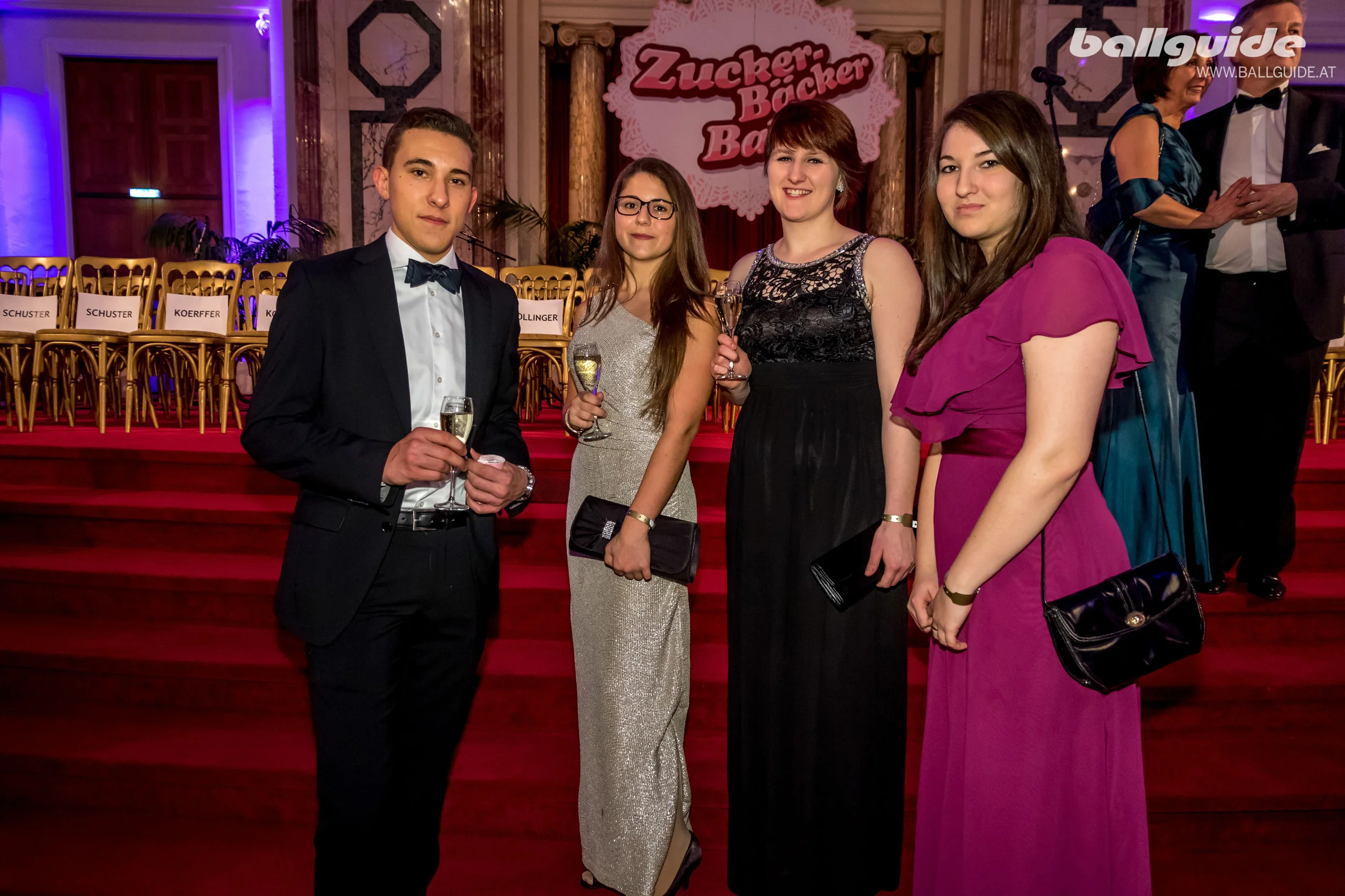 ZUCKER-15_SB_024011.jpg