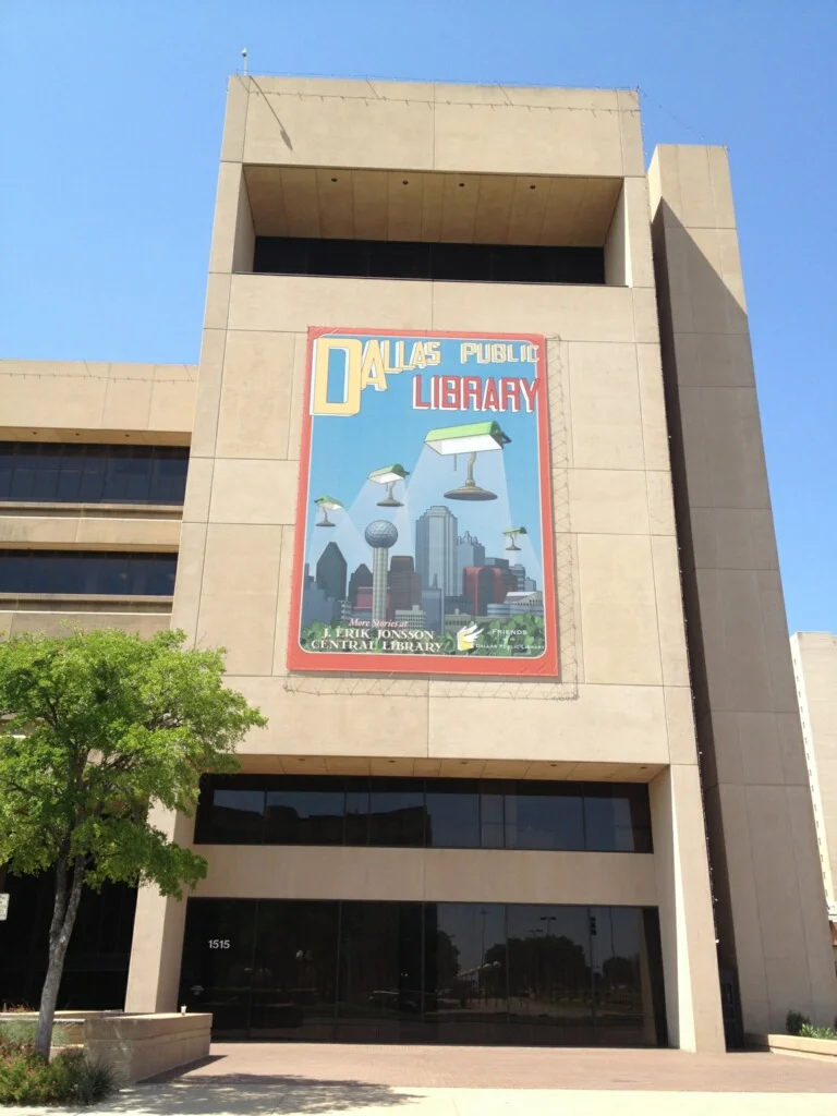 Banner was installed on an outside wall of the J. Erik Jonsson Dallas Public Library on April 25th, 2013. Photo: Kate Park Here are some photos taken during installation.