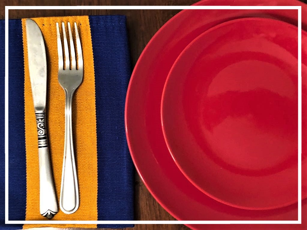 blue napkin.jpeg