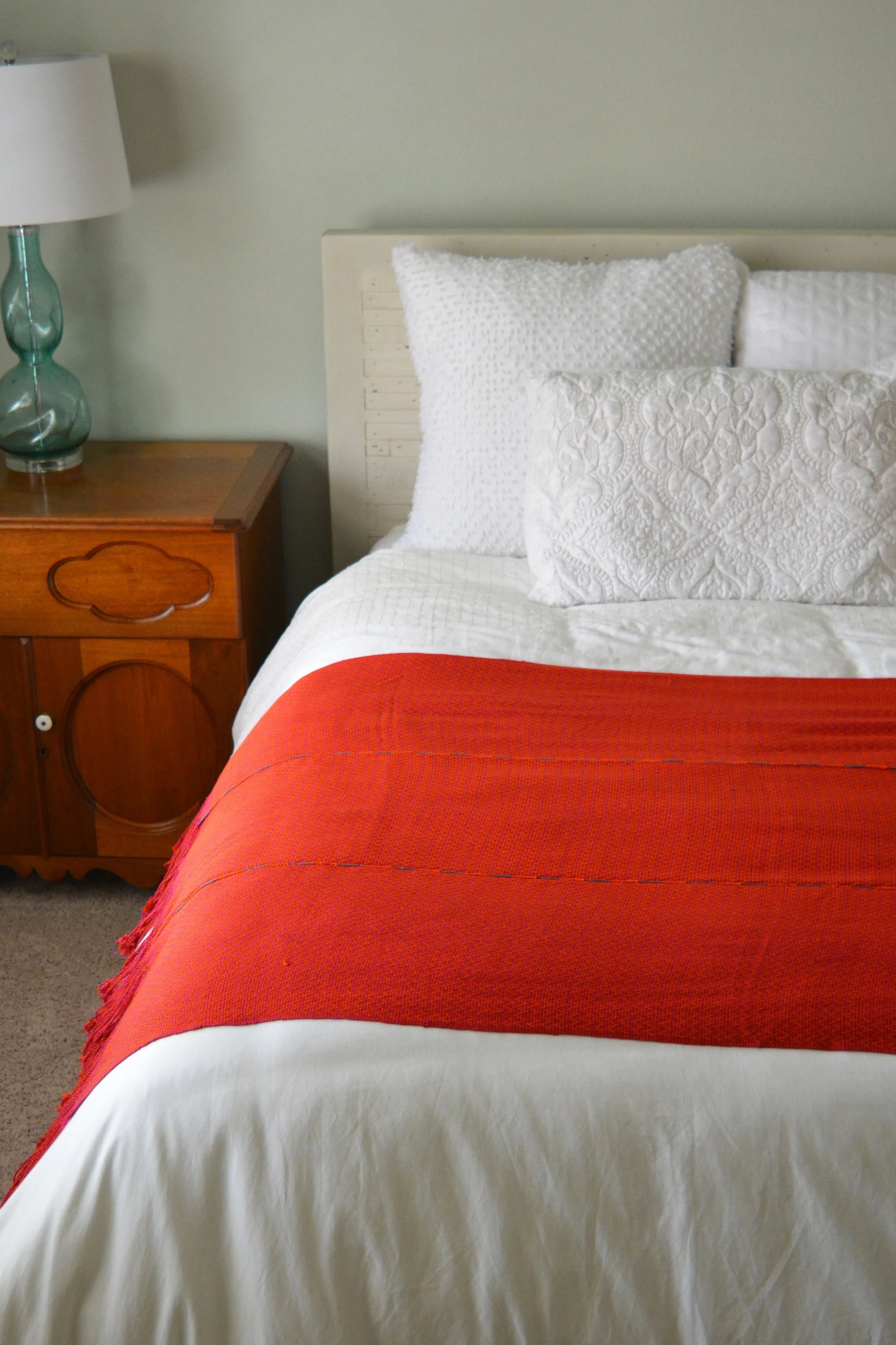 red throw on bed 2 .jpg