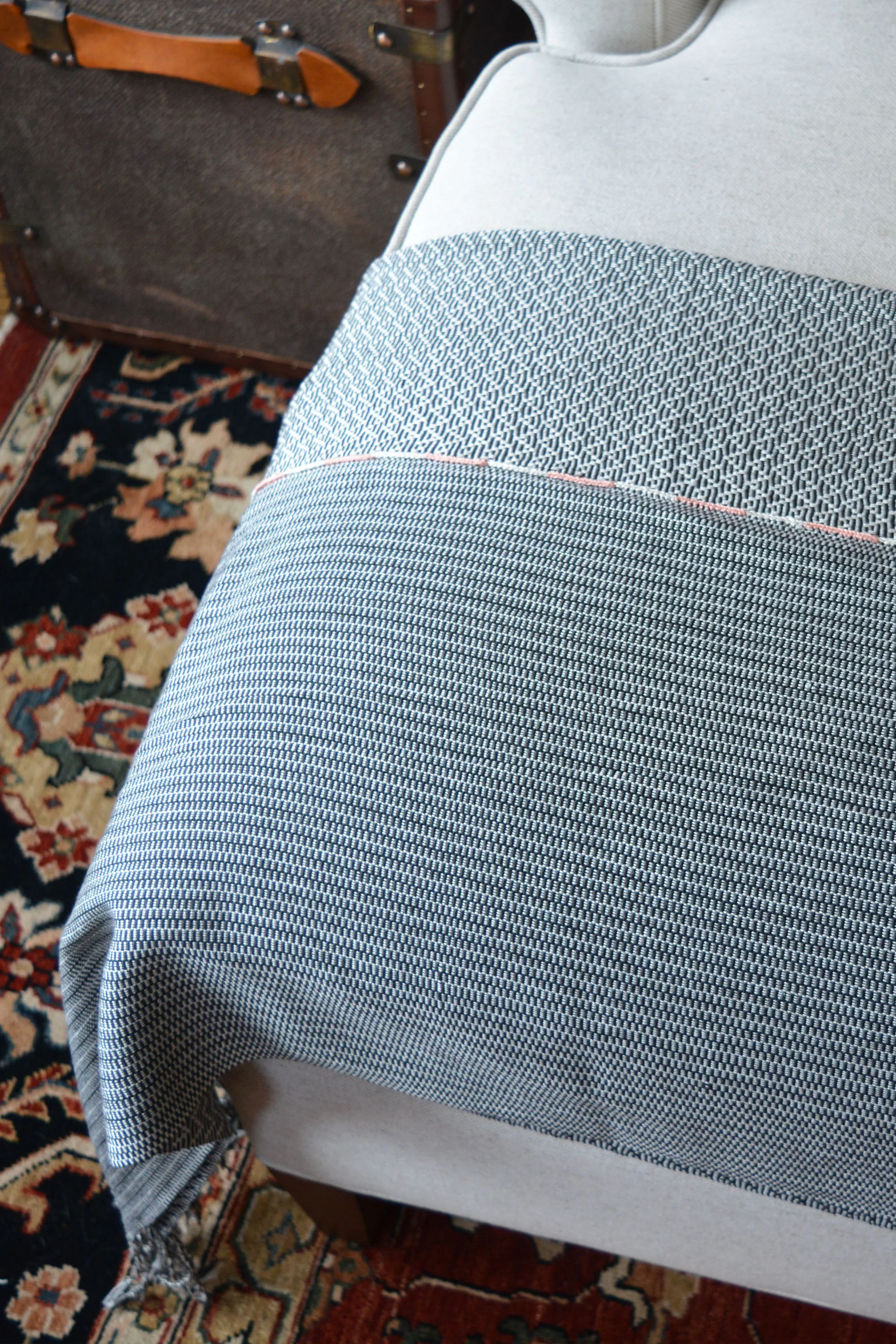 black throw detail.jpg