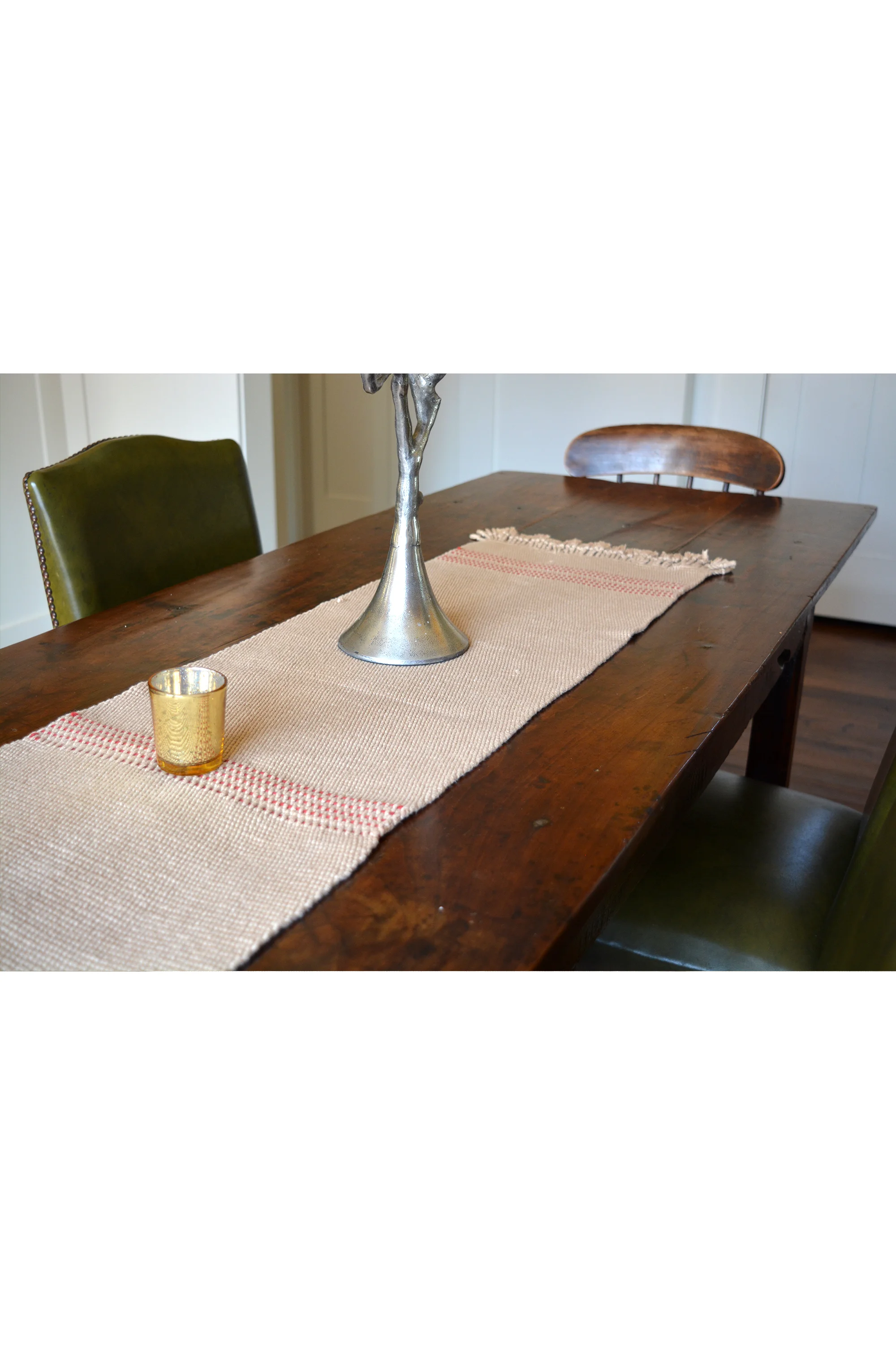 brown table runner detail.jpg