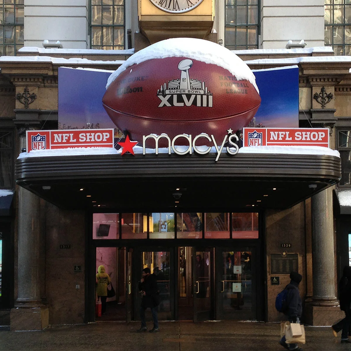 AxiosElements_MacysFootball_Thumbnail.jpg