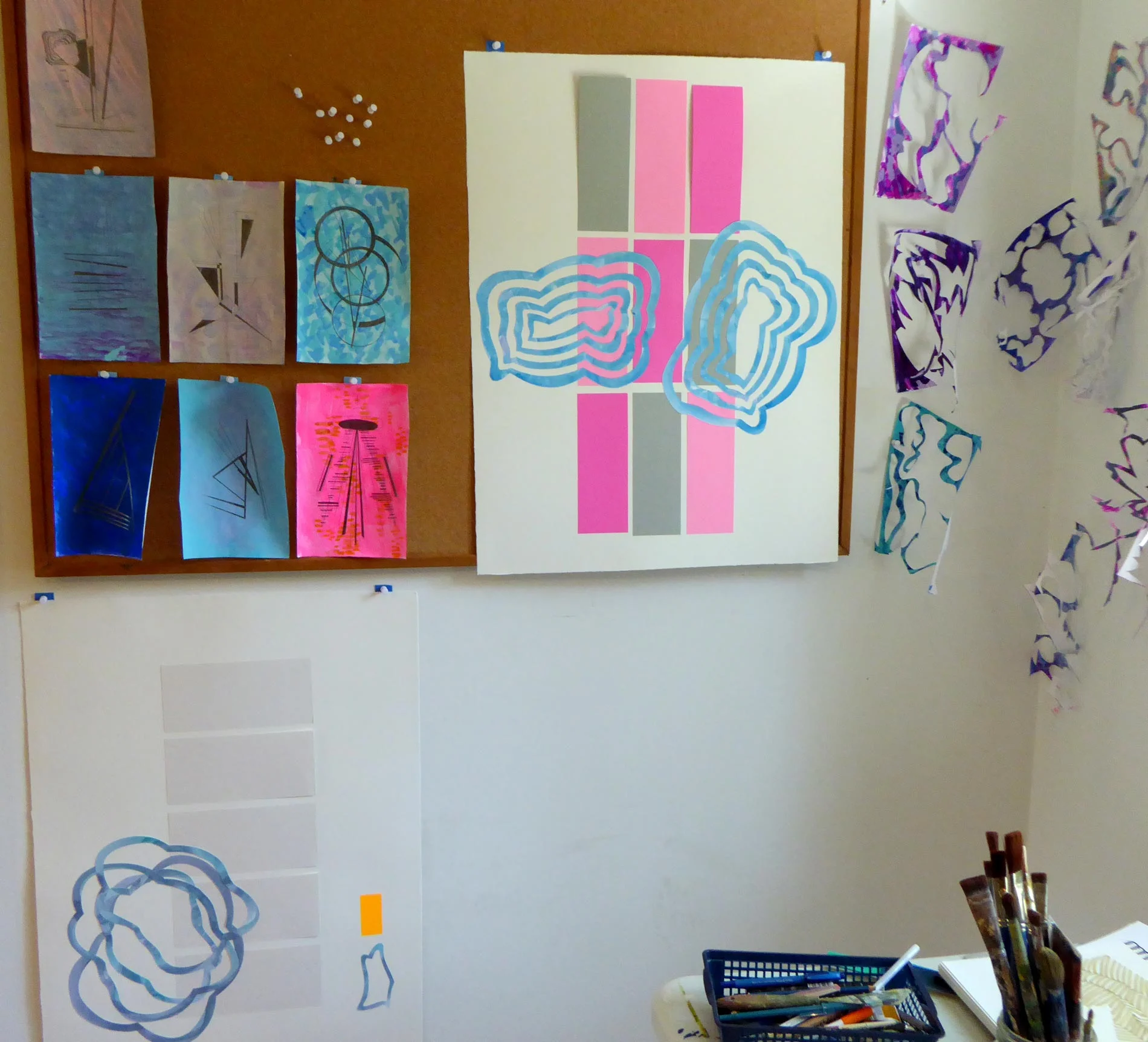 Another one of the larger paper collages I started in March, as well as smaller works in graphite and goauche, where I'm playing with the reflective quality of the graphite against the gouache grounds. Still haven't quite worked out the best kinds of colour / grounds combination. 