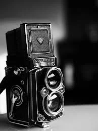 PICTURES WITH A NAKED CAMERA
