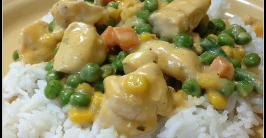 Creamy-Cheesy-Chicken-and-Veggies-2-540x280.jpg
