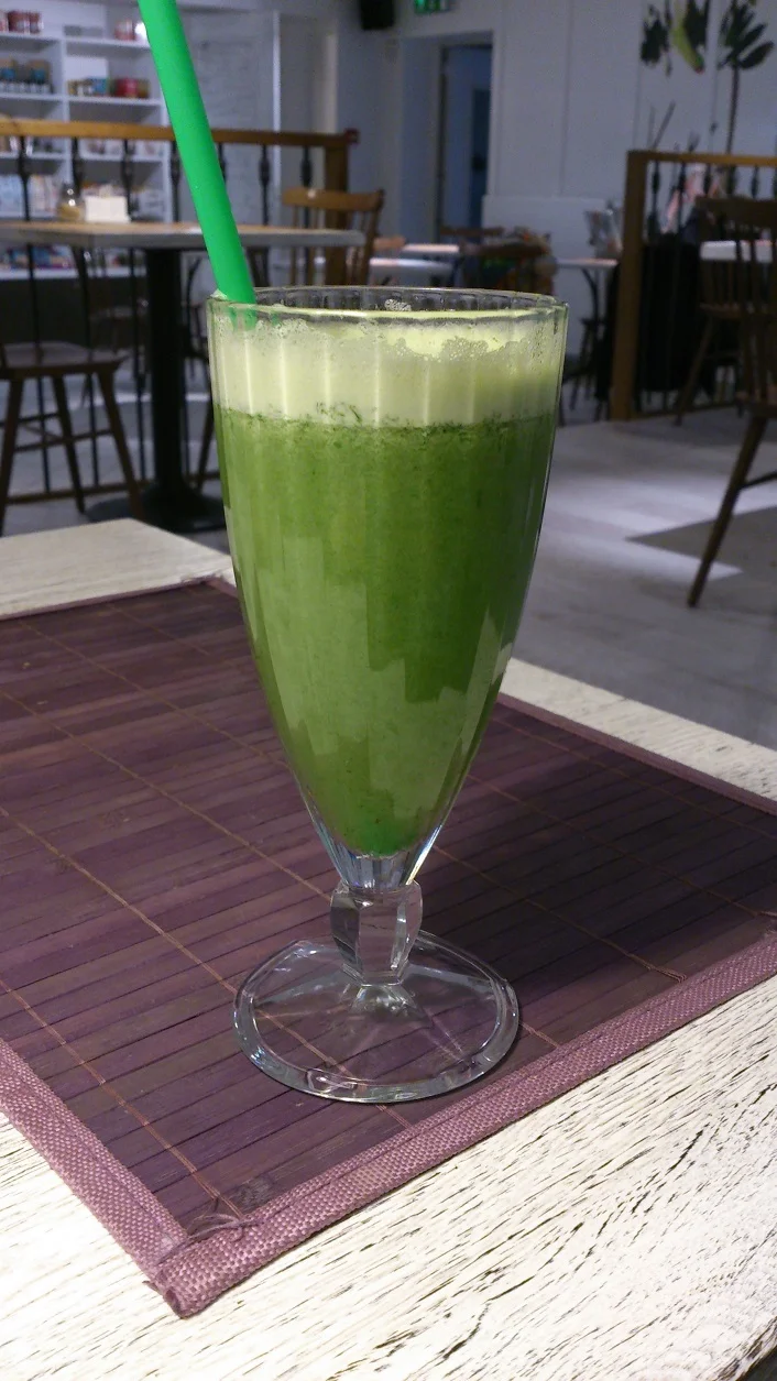 Smoothie_in_Vegafe_in_Vilnius.jpg