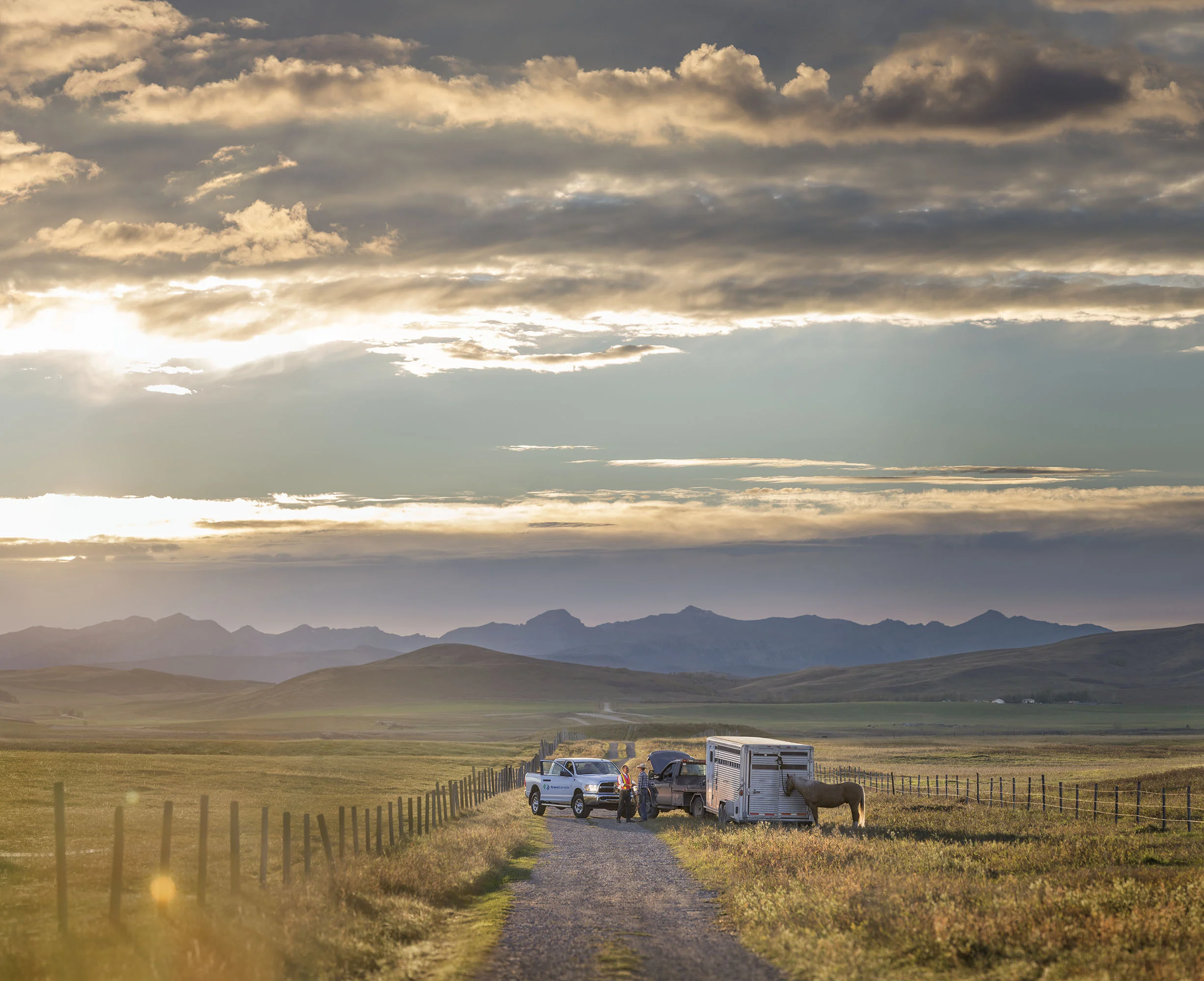 Transcanada_no_cones_yes_mountains.jpg
