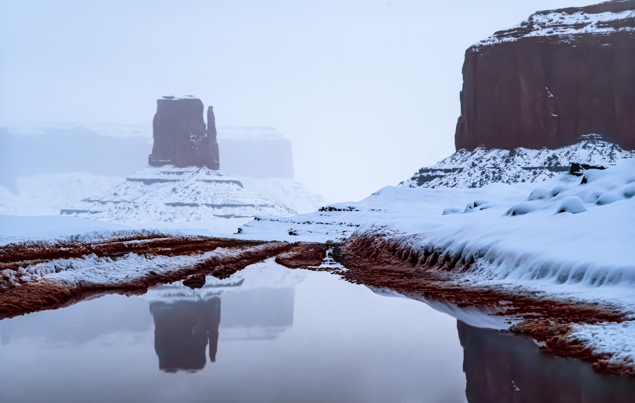 monumentvalleyreflection.jpg