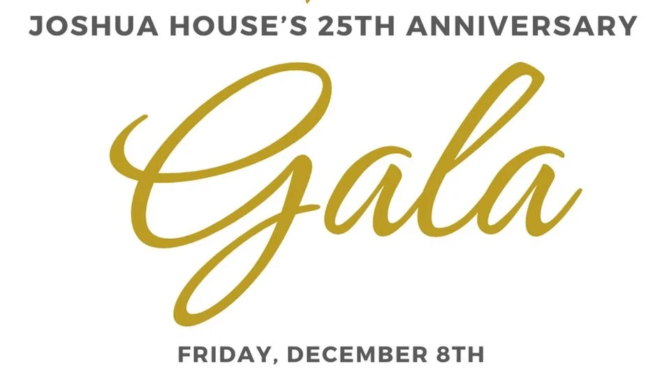 Copy+of+Gold+Dots+Invitation.jpg