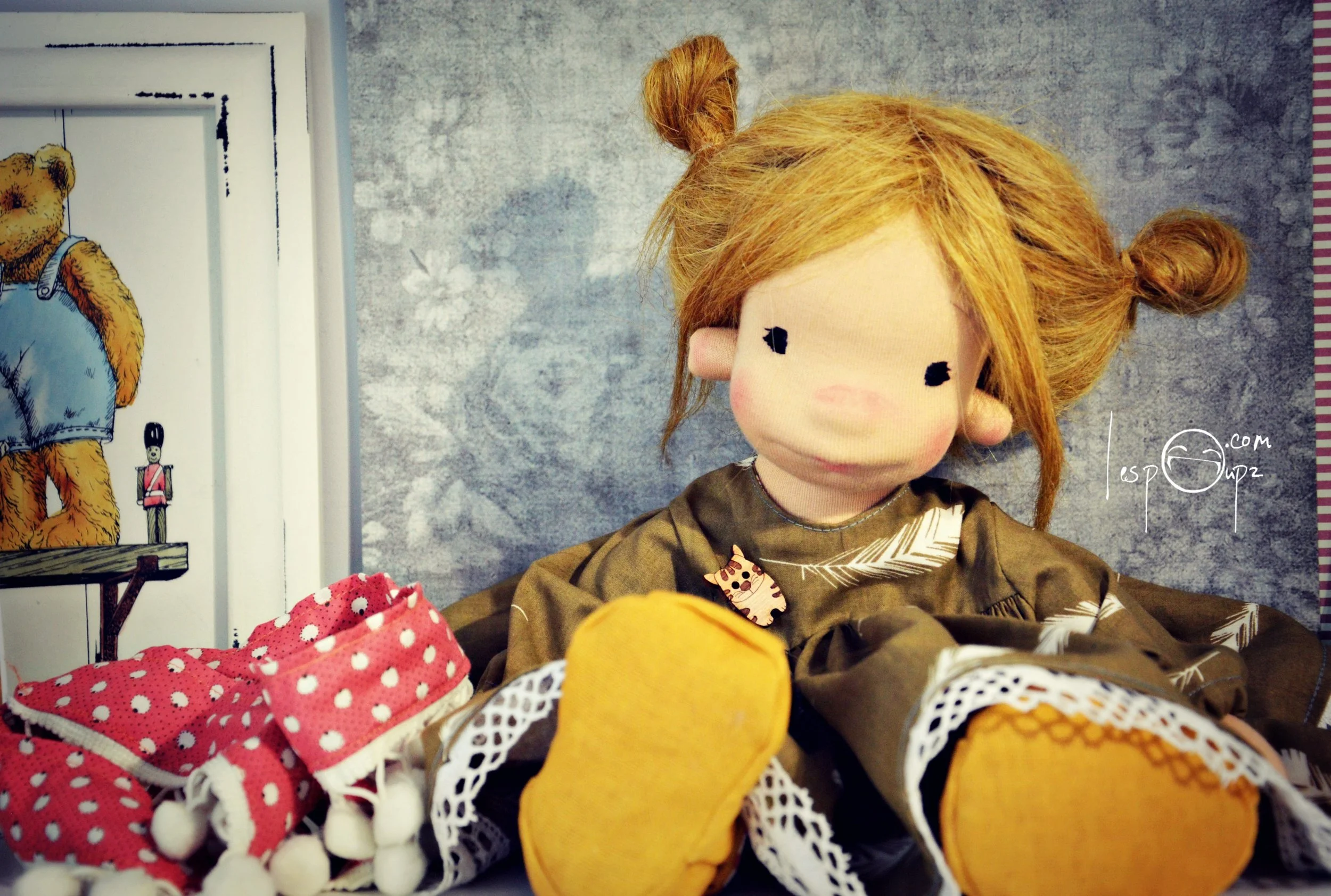 Alice, 14 inches