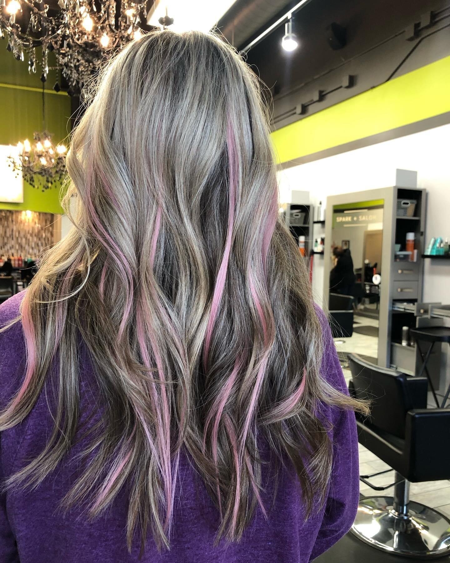 Tape-in extensions are perfect for anyone wanting a subtle pop of color with minimal commitment and zero damage.  gave her guest the most perfect pink pops.

#maplegrove #maplegrovesalon #smallbusiness #minneapolissalon #maplegrovestylist #aquahairex