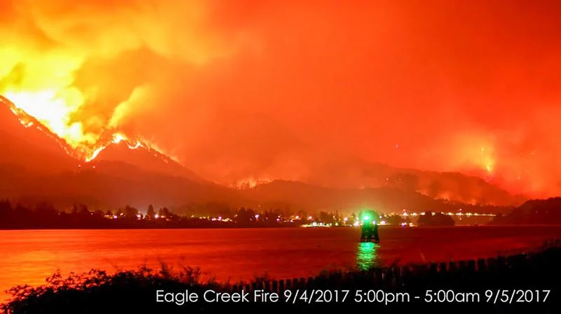 Eagle Creek Fire, 9/4/2017 (Portland Tribune, http://portlandtribune.com/go/42-news/371150-254757-latest-updates-eagle-creek-fire-scorches-columbia-river-gorge-