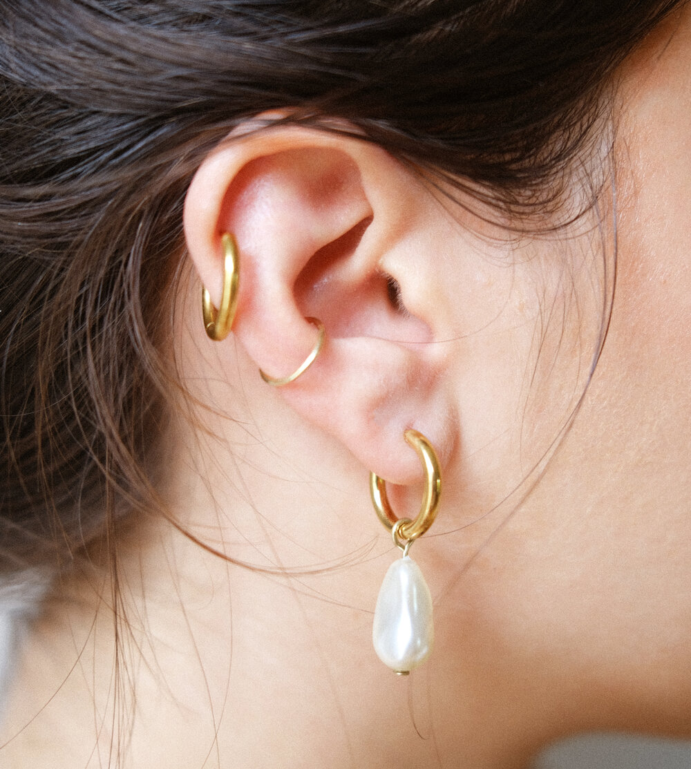 DELICATA PEARL HOOPS — Ventrone Chronicles