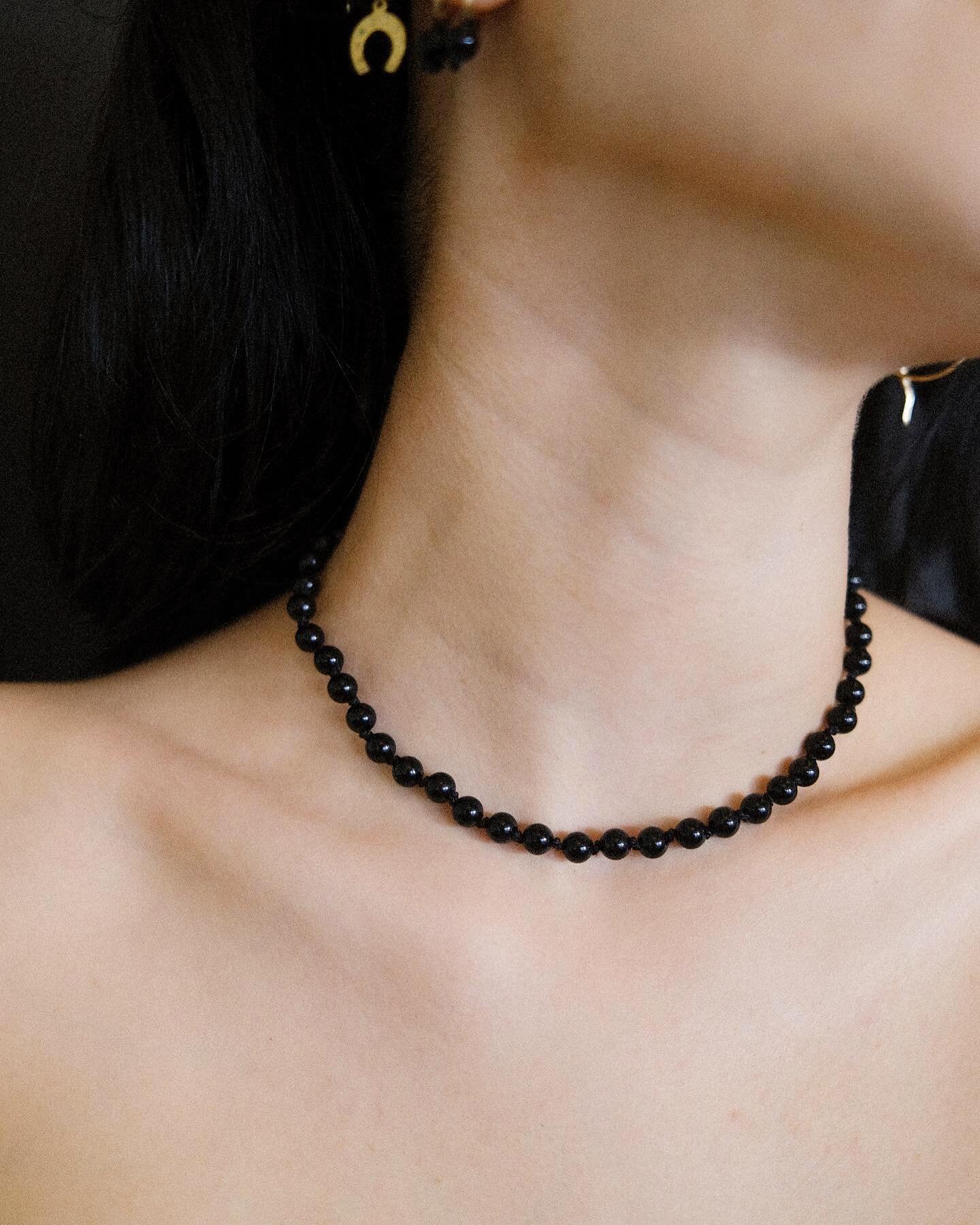 The Baby Pace Onyx Knotted Silk Choker 🖤