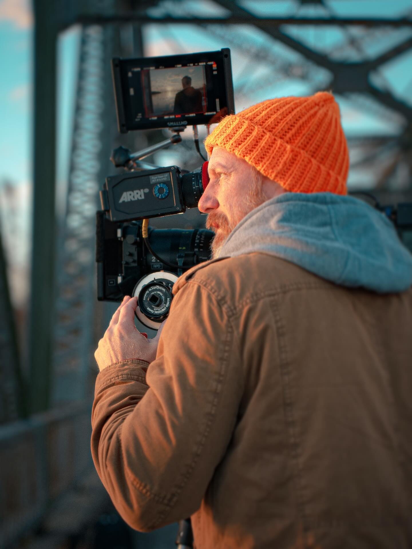 Chasing light, per usual.
.
.
.
.
📸 @im__thinking_  #cinema #cinematography #bts #director #actor