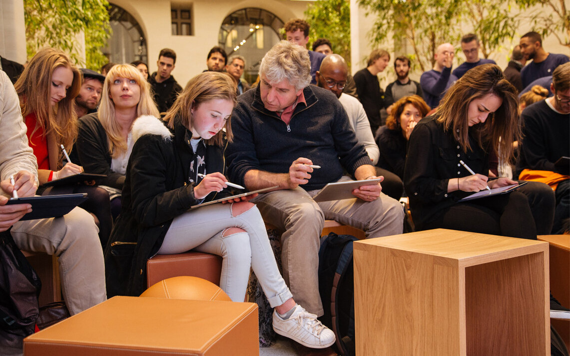  During a hands-on session community members put new techniques to practice on iPad Pro with Apple Pencil. 