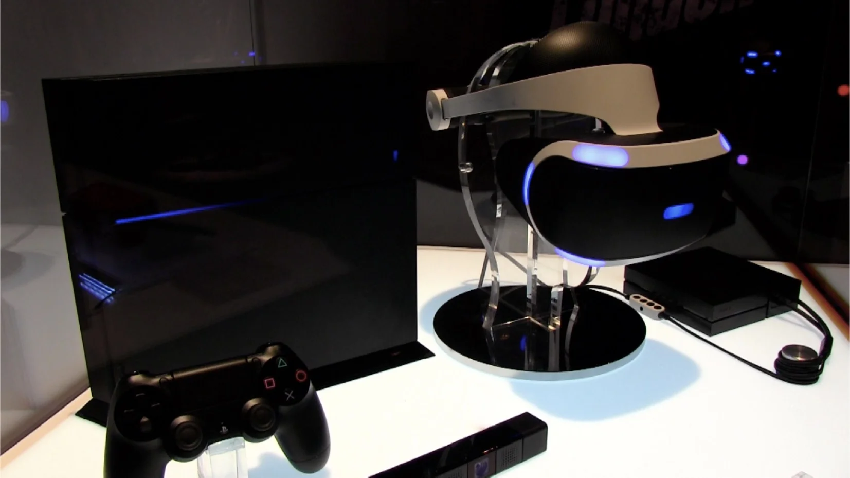 発表が心待ちにされていた PlayStation VRの体験ブース。この後2016年10月13日に発売された。