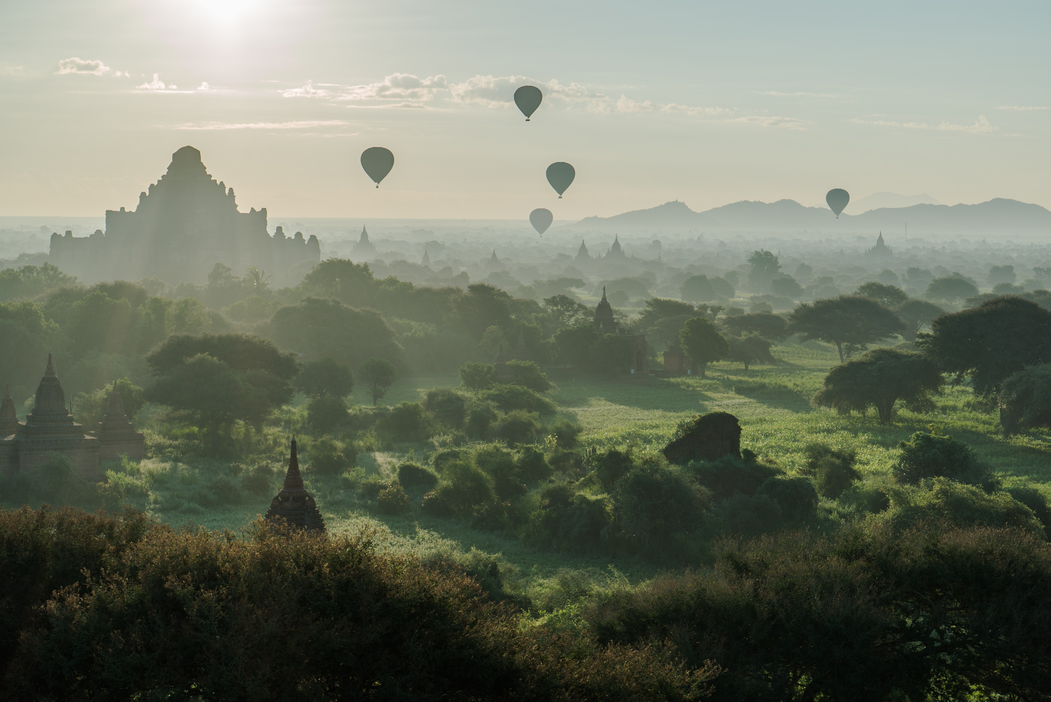 Sunrise on a misty morning from Shwesandaw temple