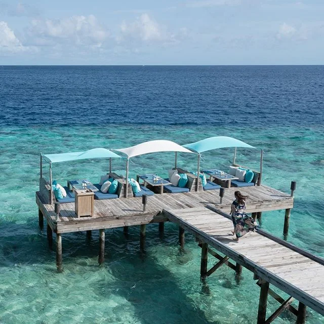 Perfect breakfast spot
#sixsenseslaamu #maldives #beautifuldestinations #cabanas #paradise
