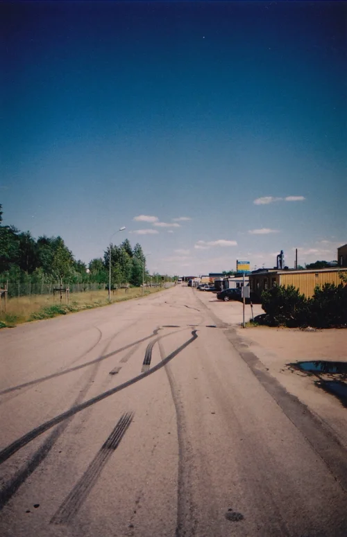 Tracks