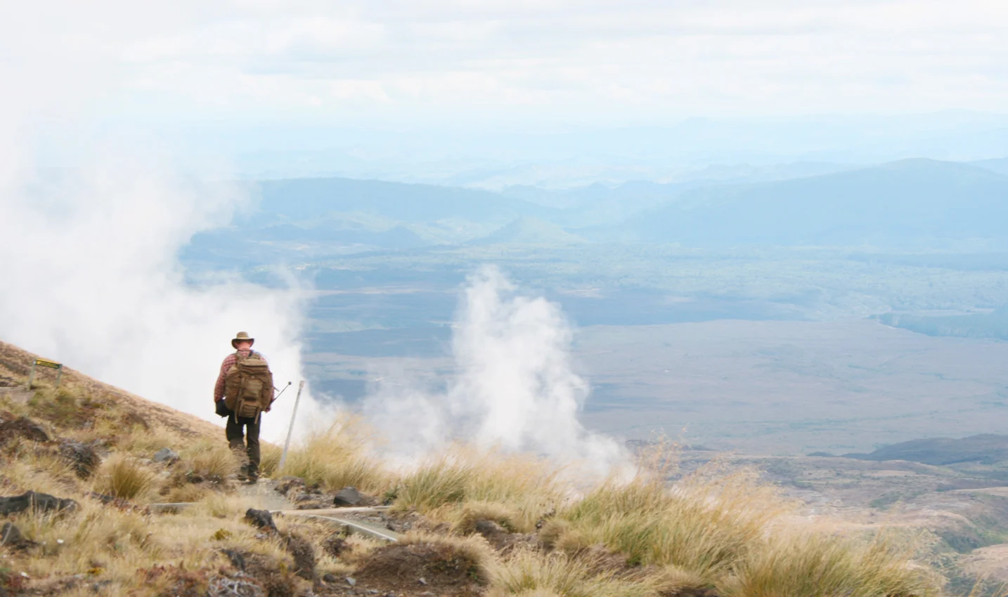 New Zealand Trekking: The Tongariro Alpine Crossing