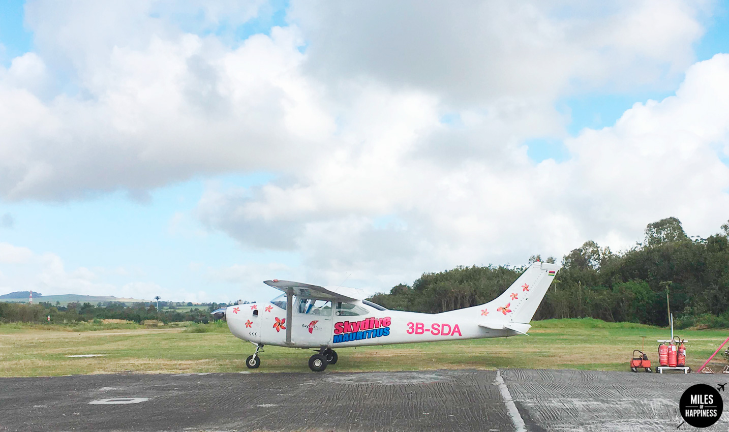 10 Reasons to love Mauritius : Skydiving