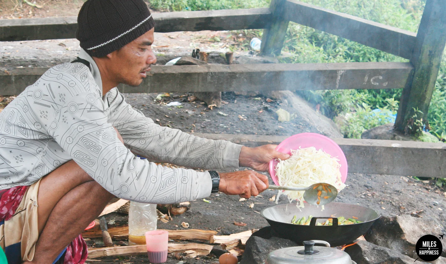 An epic volcano hike: trekking Mt Rinjani