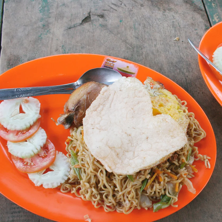 An epic volcano hike: trekking Mt Rinjani