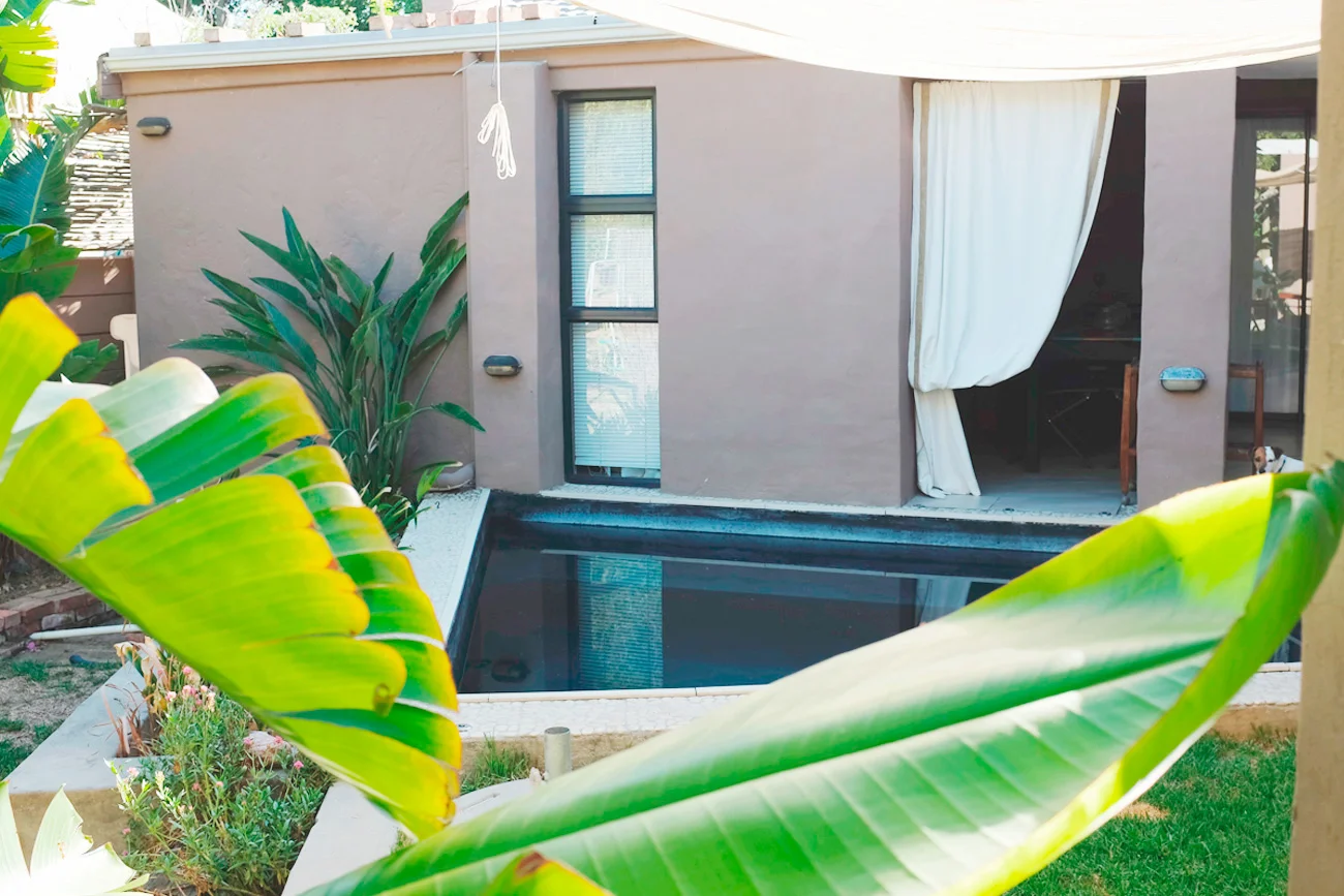 Stellenbosch : Checking in Absolute bosch Guest house