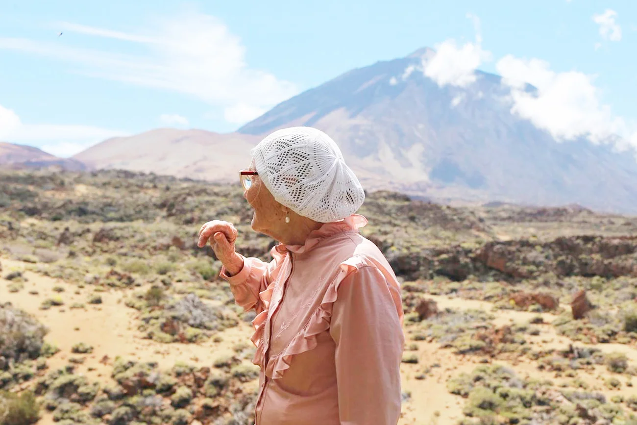 Meet the 89-years-old globetrotter gran who just can't stop traveling