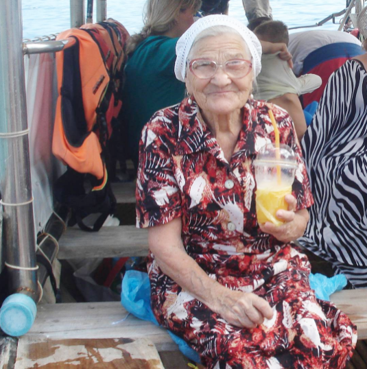 Meet the 89-years-old globetrotter gran who just can't stop traveling