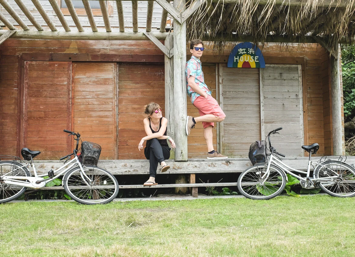 On s'installe en France [après 8 ans sur la route]