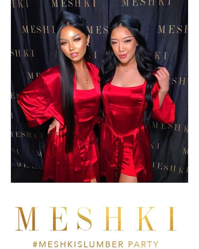 Meshki Slumber Party! 📸🎞 -
-
-
-
#meshkislumber #meshki #slumberparty #designer #outfits #red #beauty #model #clothing #brand #instafashion #photography #photobooth #makeupoftheday
