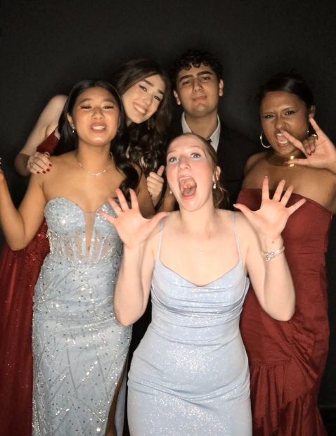 Trinity Catholic College Yr12 (gifbooth) 14/11/25