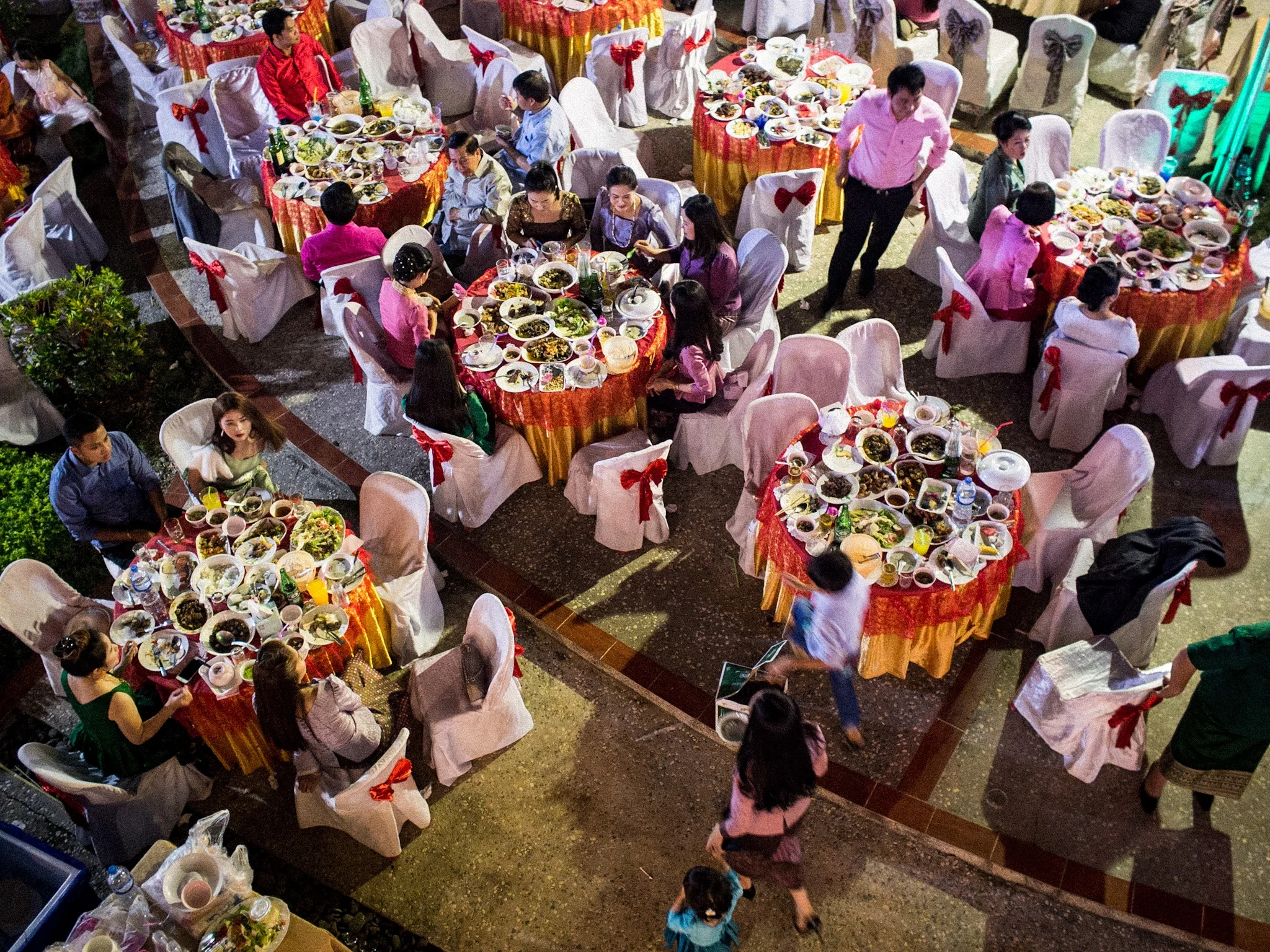92. Wedding from above