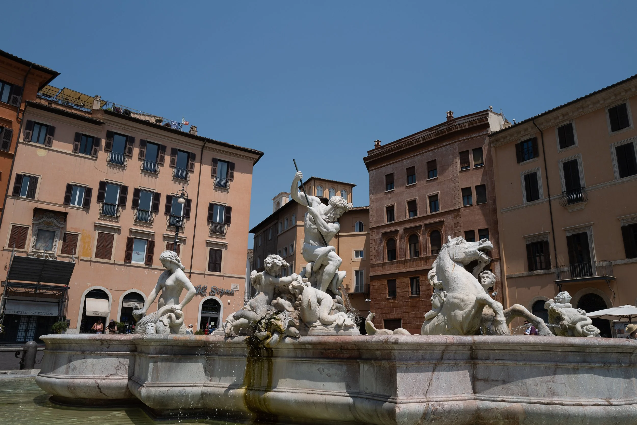 L1000599.jpg